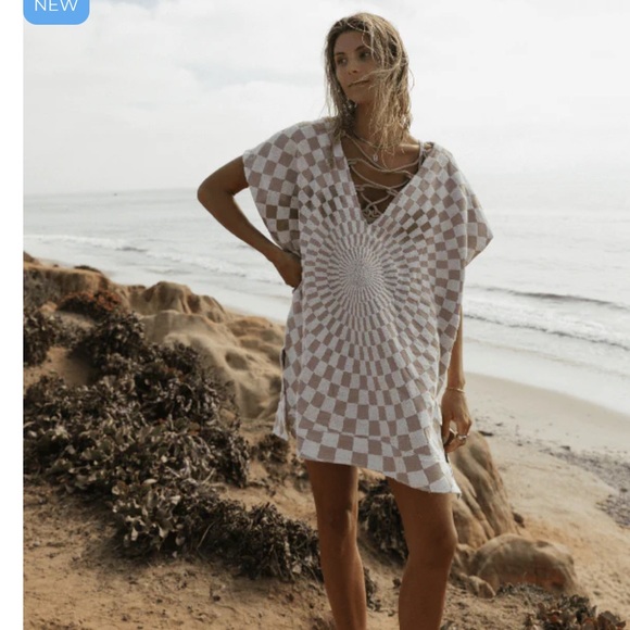 NWT SandCloud Checkster Terry Cover Up in Warm Taupe. One Size. Retail $50 - Picture 1 of 7